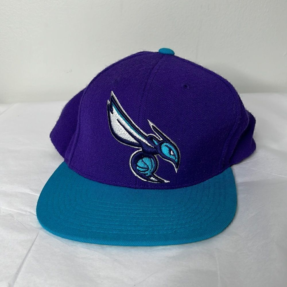 Mitchell & Ness Charlotte Hornets Adjustable Flat Brim Hat